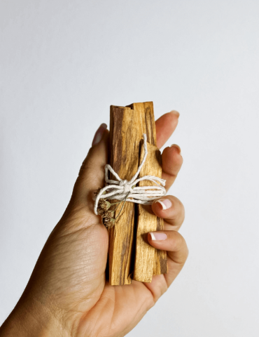 Palo Santo Natural | Purificación, Relajación y Bienestar