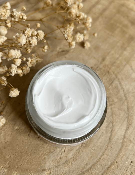 Crema Antiedad Bio con Textura Rica y Aceites Naturales