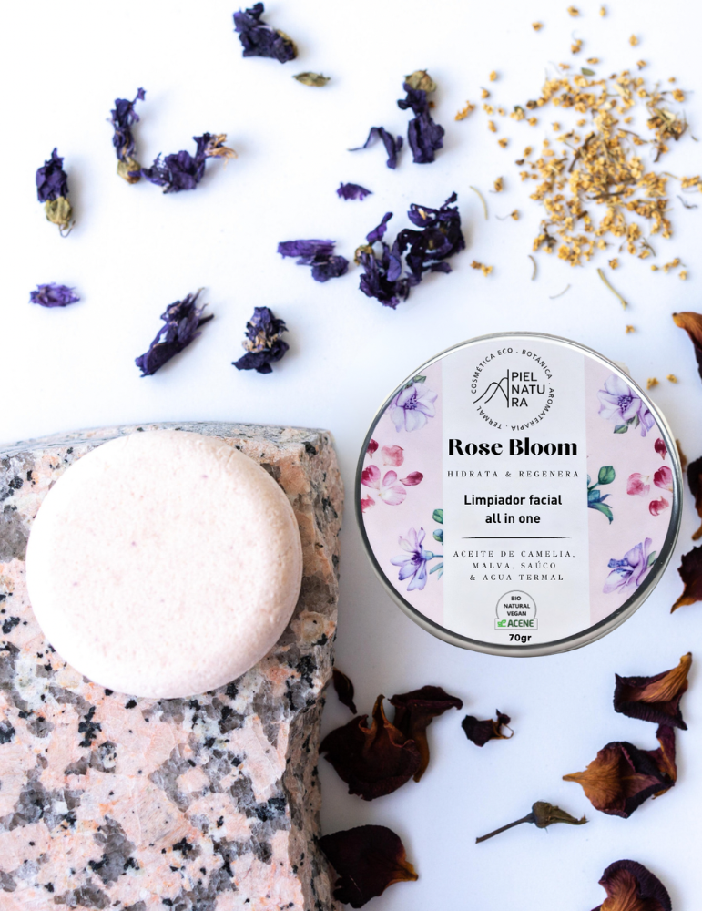 Limpiador y desmaquillante BIO para todo tipo de pieles, Rose Bloom