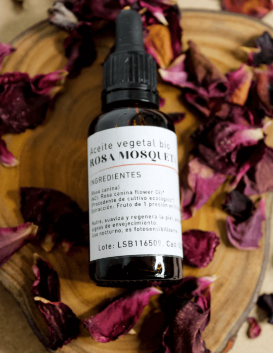 Sérum de Rosa Mosqueta: Anti-Edad y Regenerador Natural